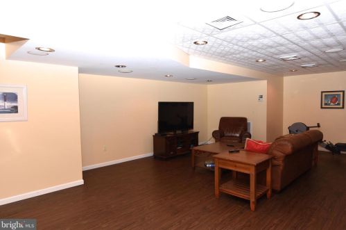 3002 Ridgeview Dr, Molino PA  17961-2338 exterior