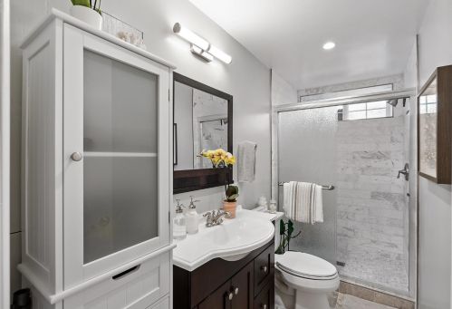 2440 Lincoln Ave, Belmont CA  94002-1424 exterior