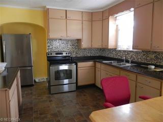 384 Prospect St, Medina OH  44256-2347 exterior