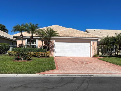 12999 Hampton Lakes Cir, Boynton Beach, FL 33436-8207