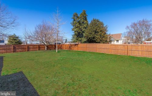 501 Hessian Ave, West Deptford, NJ 08063-1509