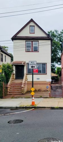 138-26 95th Ave, Jamaica, NY 11435-1344