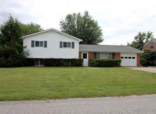 585 Garner Dr, Covington, KY 41015-2322