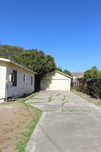 10762 Berry Ave, Anaheim, CA 92804-6308