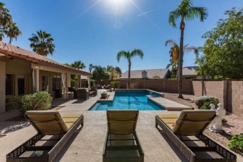 649 Comstock Dr, Gilbert, AZ 85233-5807