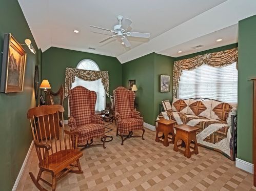 159 Lancaster Ave, Pittsburgh PA 15228-2354 exterior