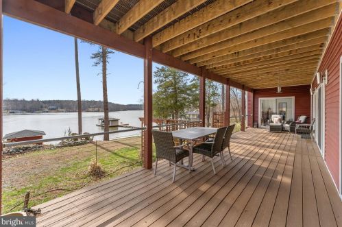 24234 Lands End Dr, Madison Mills VA  22960-3543 exterior