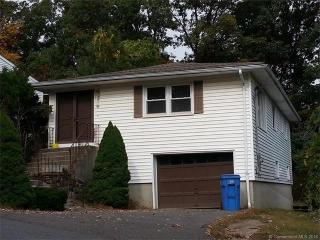 180 Juniper Ridge Dr, Waterbury CT  06708-1900 exterior