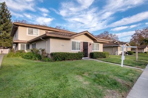 886 Gilchrist Dr, San Jose, CA 95133-2519