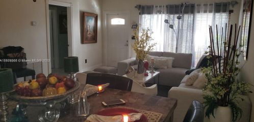 20750 103rd Ct, Miami, FL 33189-3605