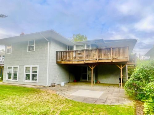 1024 Dartmouth Ln, Woodsburgh, NY 11598-1012