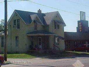15 14th St, Palm Grove, IA 50501-4241