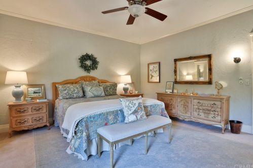 1135 Center St, Redlands CA  92373-6737 exterior