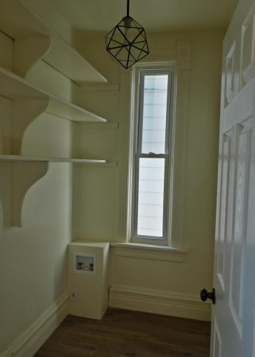 2575 Graham St, Milwaukee WI  53207-1609 exterior