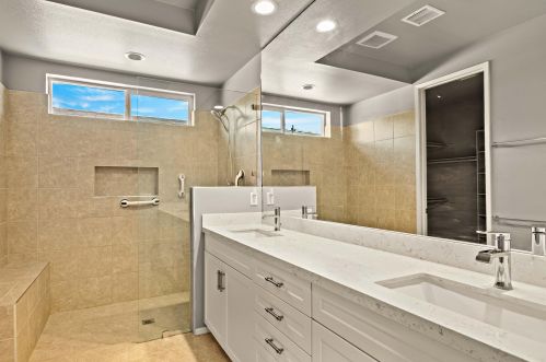 31260 Avenida Del Padre, Cathedral City CA  92234-3008 exterior