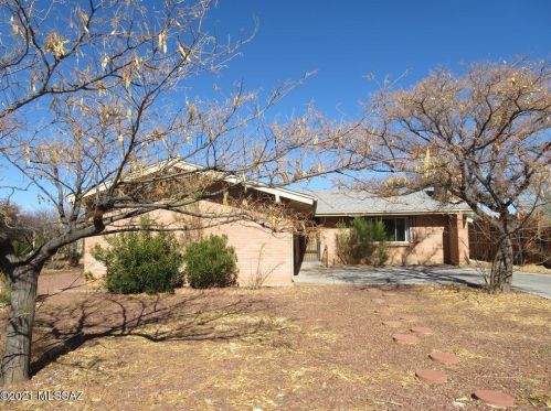 1207 Flynn Jans Ct, Sunizona, AZ 85625-4057