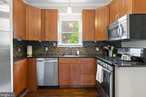 419 Park Ave, Camden NJ  08108-3048 exterior