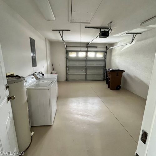 10625 Windsmont Ct, Lehigh Acres FL 33936-7267 exterior