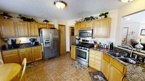 465 Wynridge Dr, Pataskala OH  43062-8126 exterior