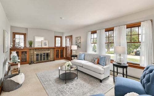 1629 Berlin Ave, Waukesha, WI 53151-1606