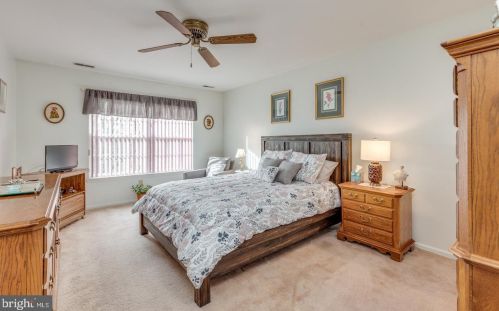 6702 Normandy Dr, Mount Laurel NJ  08054-5993 exterior