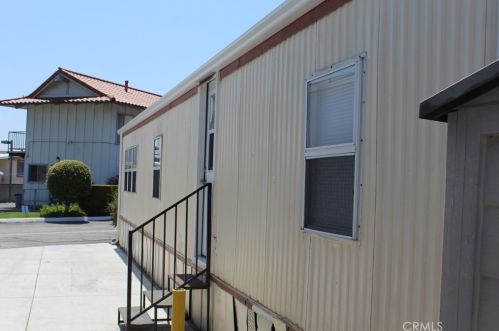 17100 Gramercy Pl, Gardena CA  90247-5257 exterior
