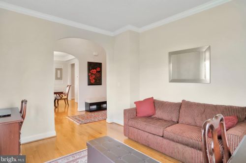 315 Lewis Washington Dr, Charles Town WV  25414-5666 exterior