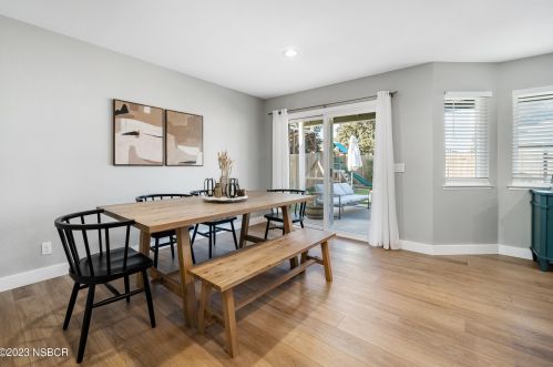 359 Wilson Dr, Santa Maria CA  93455-4764 exterior