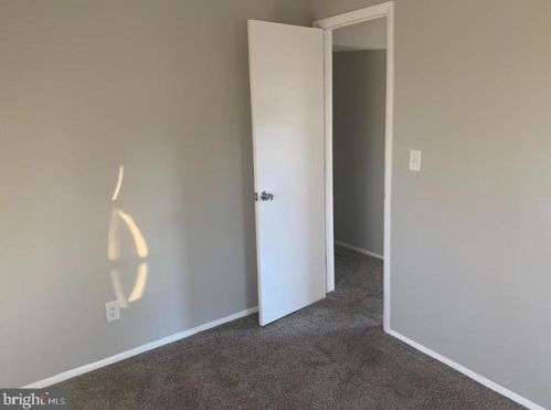 27 Wood St, West Deptford NJ  08066-1444 exterior