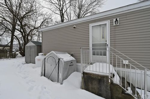 43 Bayshore Mobile Mnr, Hazlet NJ  07730-4129 exterior