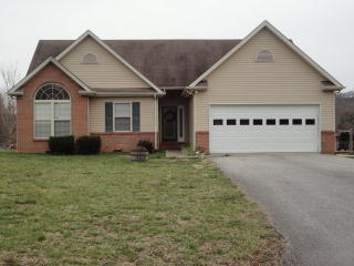 4306 Clayton Dr, Cookeville, TN 38506-6962