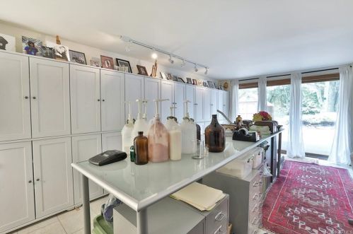 68 Spice Bush Ln, Tuxedo Park NY  10987-3518 exterior