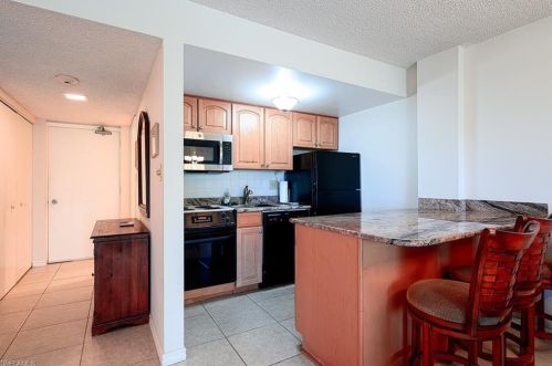 1 Bluebill Ave, Naples FL  34108-1788 exterior