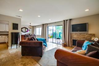 6552 Via Barona, Carlsbad, CA 92009-4516