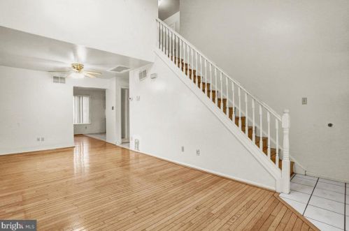 103 Independence Ct, Blandon, PA 19510-9675