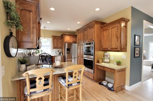 2357 Clover Ln, Red Wing MN  55066-4102 exterior