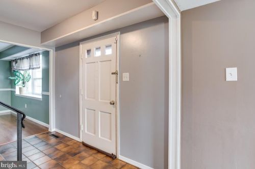 2900 Traymore Ln, Bowie, MD 20715-2048