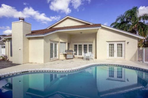 4010 10th St, Delray Beach FL  33445-1929 exterior