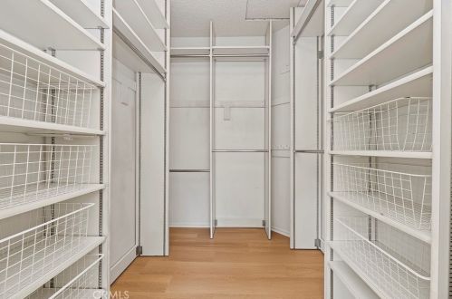 5807 Greens Dr, Riverside CA  92509-7327 exterior