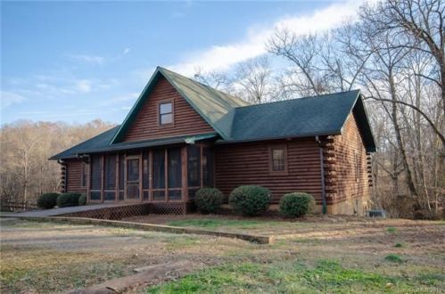 404 Miller Farm Rd, Statesville, NC 28625-8703