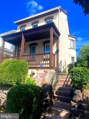 649 Walnut St, Pottstown, PA 19464-5744