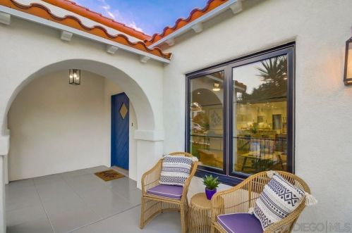 3124 Dumas St, San Diego CA 92106-1318 exterior