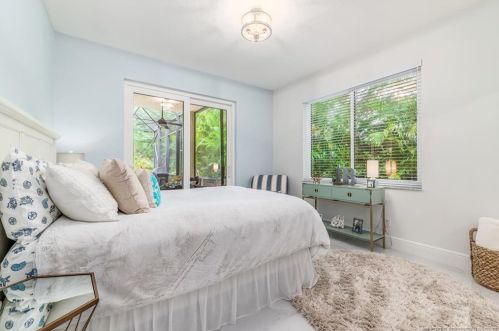 8801 One Putt Pl, Fort Pierce FL  34986-3068 exterior