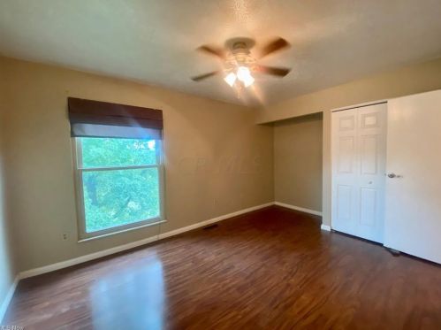 1100 Slope Bay, Zanesville OH  43701-1568 exterior