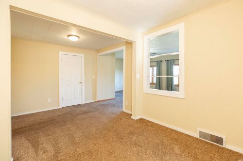 523 Berlin Ave, Mishawaka IN  46544-1503 exterior