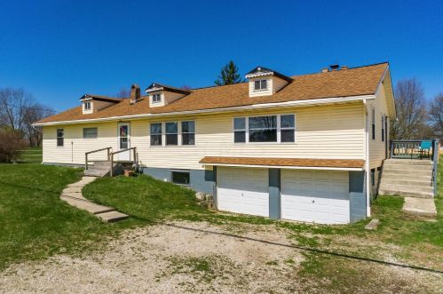 12924 Cleveland Rd, Pataskala, OH 43062-9345