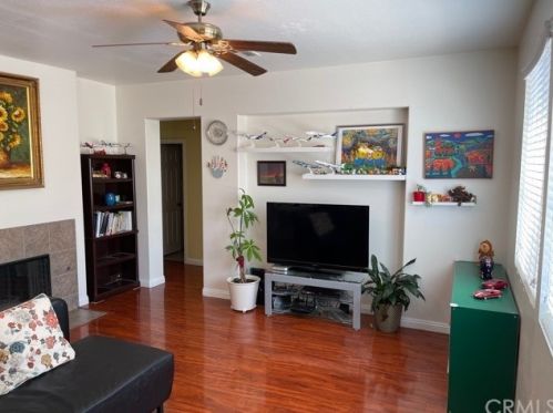 6831 Piedmont St, Chino CA  91710-1315 exterior