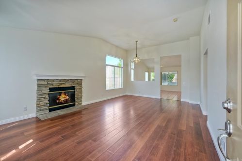 19390 White Birch Ct, Lake Elsinore CA  92530-6374 exterior