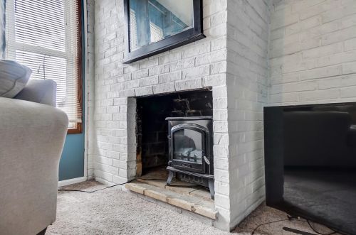 914 Barker Dr, Springfield OH 45505-2712 exterior