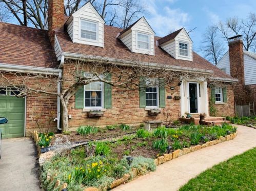 6530 Baywood Ln, Cincinnati, OH 45224-1021